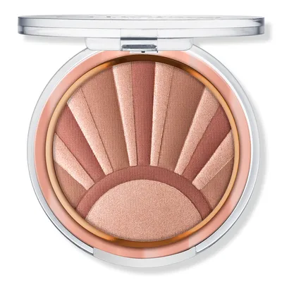 Essence Kissed By The Light Face Illuminator