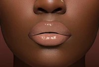 The Coffee Shop Lip Gloss - Dulce Latte
