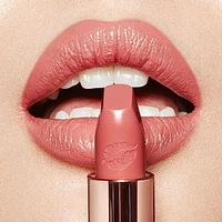 Hot Lips Lipstick 2 - In Love With Olivia