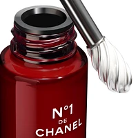 N°1 DE CHANEL REVITALIZING EYE SERUM Smooths - Restores - Refreshes