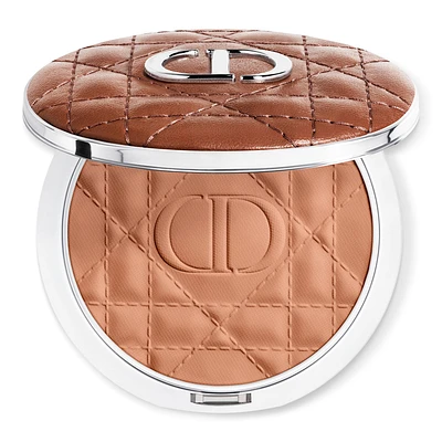 Forever Nude Bronze - 20 Medium Matte
