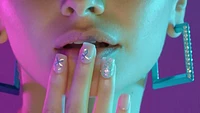 Gel Fantasy Allure Fashion Nails