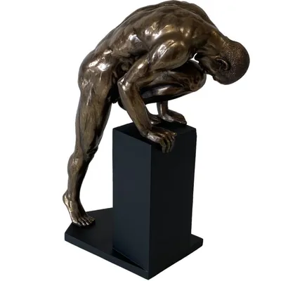 Statuette en résine homme nu H34cm NU