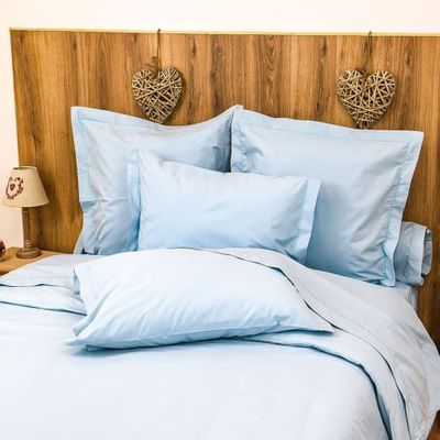 Housse de couette 200 fils en percale coton bleu 240x260 cm | Maisons du Monde