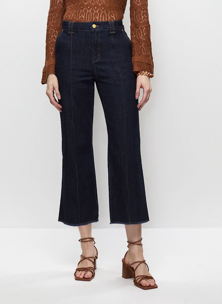 Frayed Hem Flare Leg Jeans