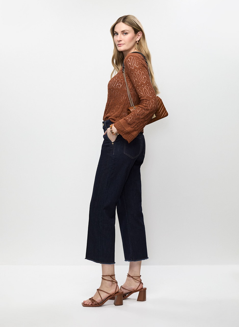 Frayed Hem Flare Leg Jeans