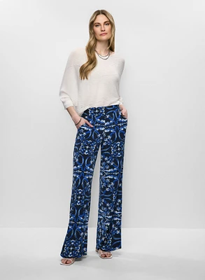 Lightweight Sweater & Abstract Print Pants