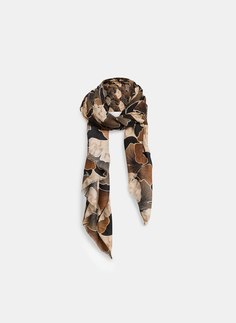 Floral Print Rectangular Scarf