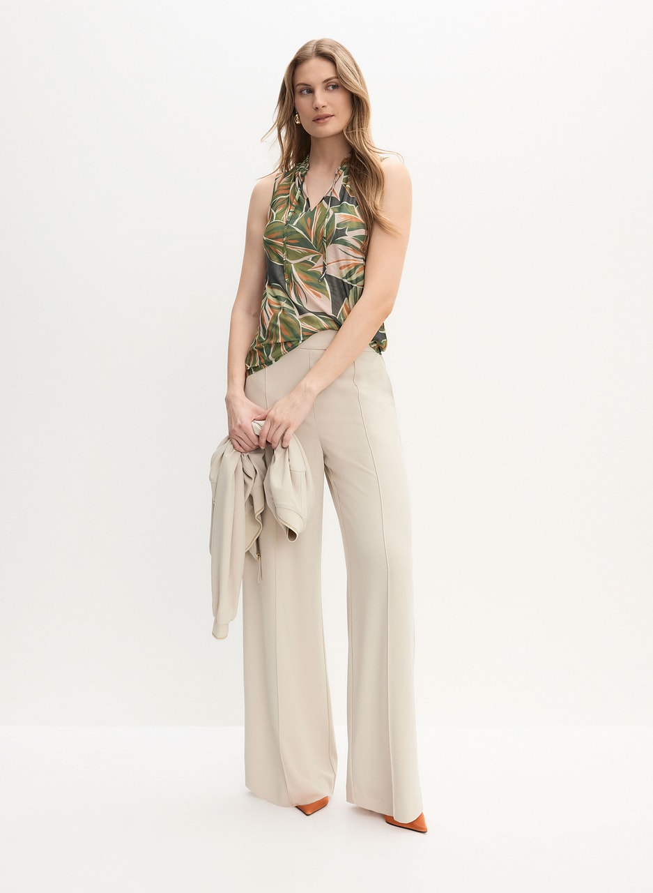 Split Neck Top & Pintuck Pants