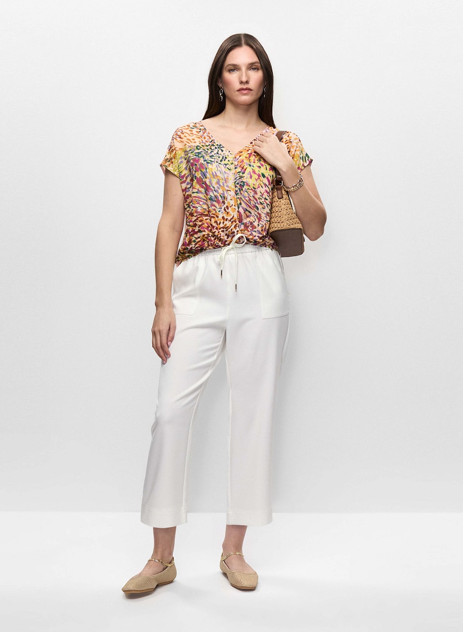 Printed Wrap-Style Top & Drawstring Waist Capris