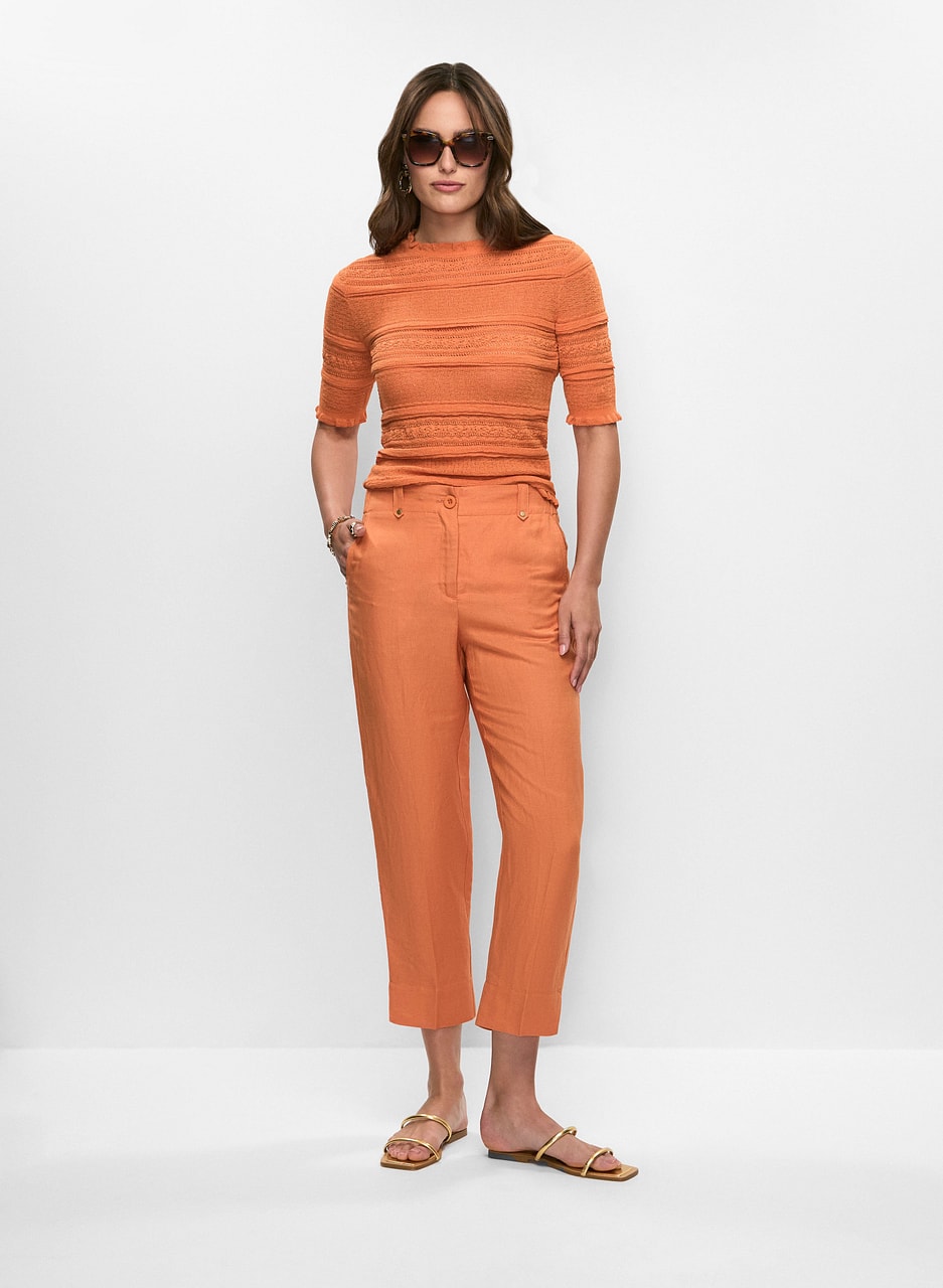 Lettuce Trim Pullover & Linen Capri Pants