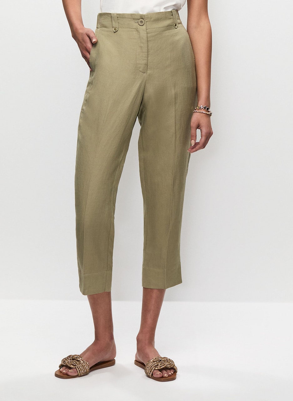 Linen-Blend Capri Pants