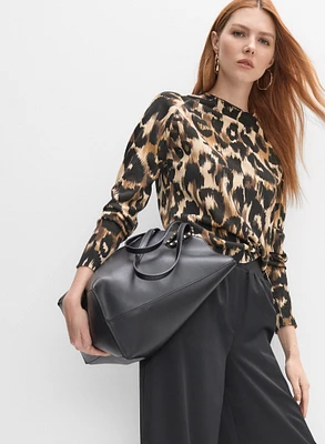 Leopard Print Pullover Top