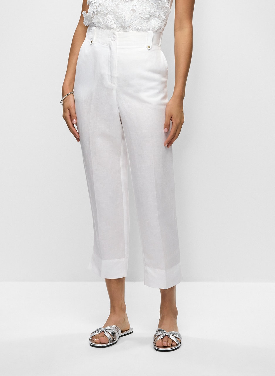 Linen-Blend Capri Pants