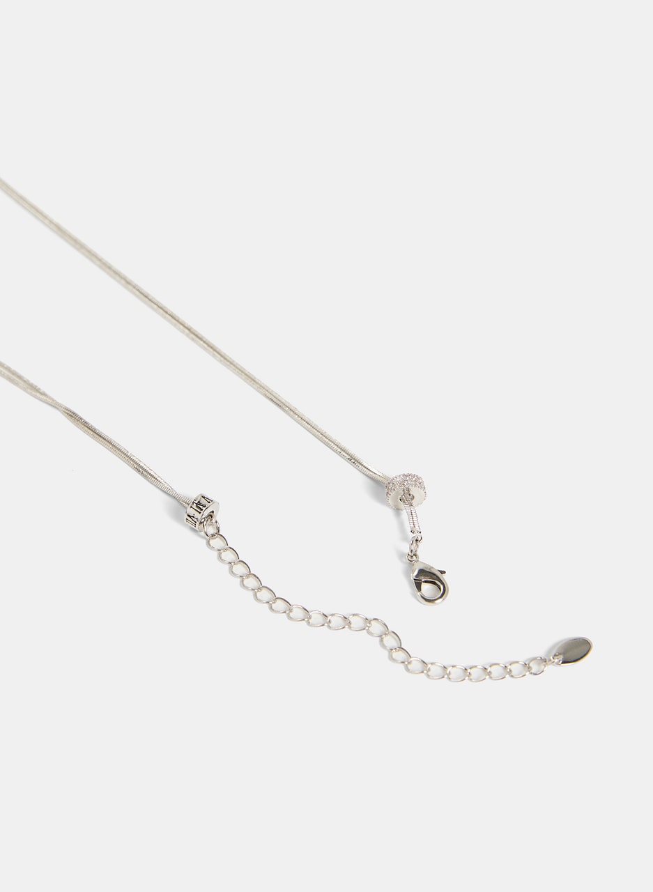 Double-Chain Linear Necklace