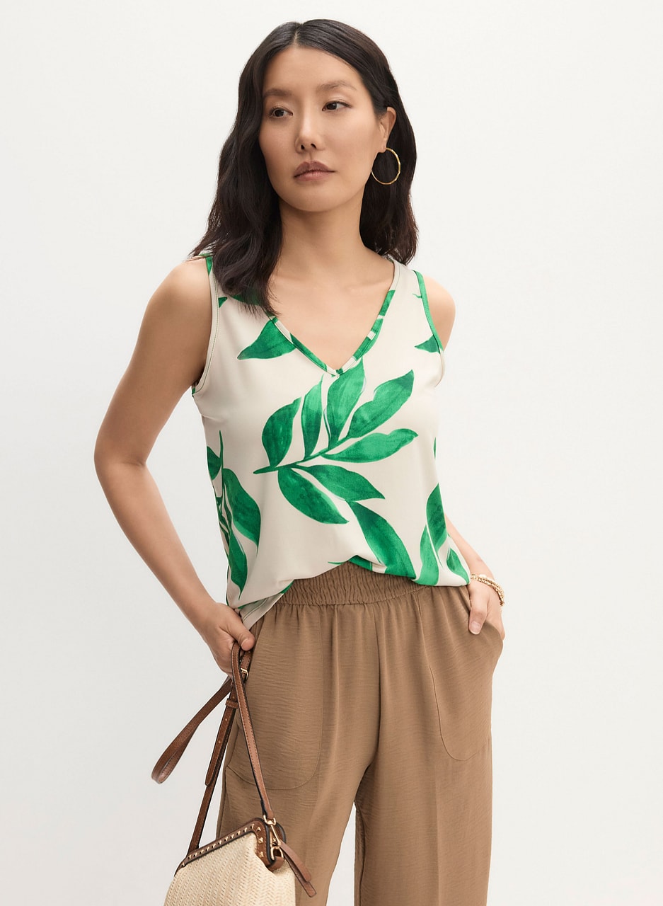 Sleeveless Leaf Print T-Shirt