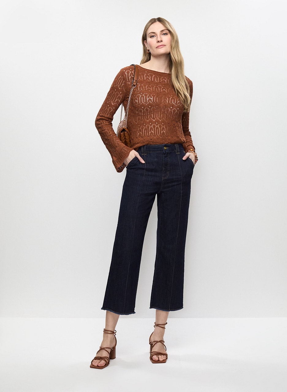 Frayed Hem Flare Leg Jeans