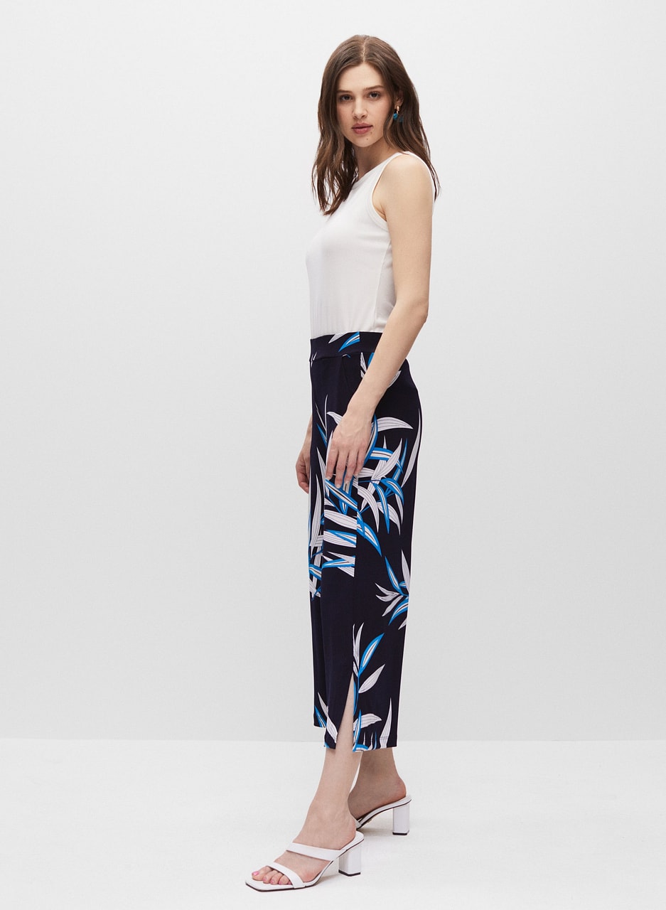 Leaf Print Culotte Pants