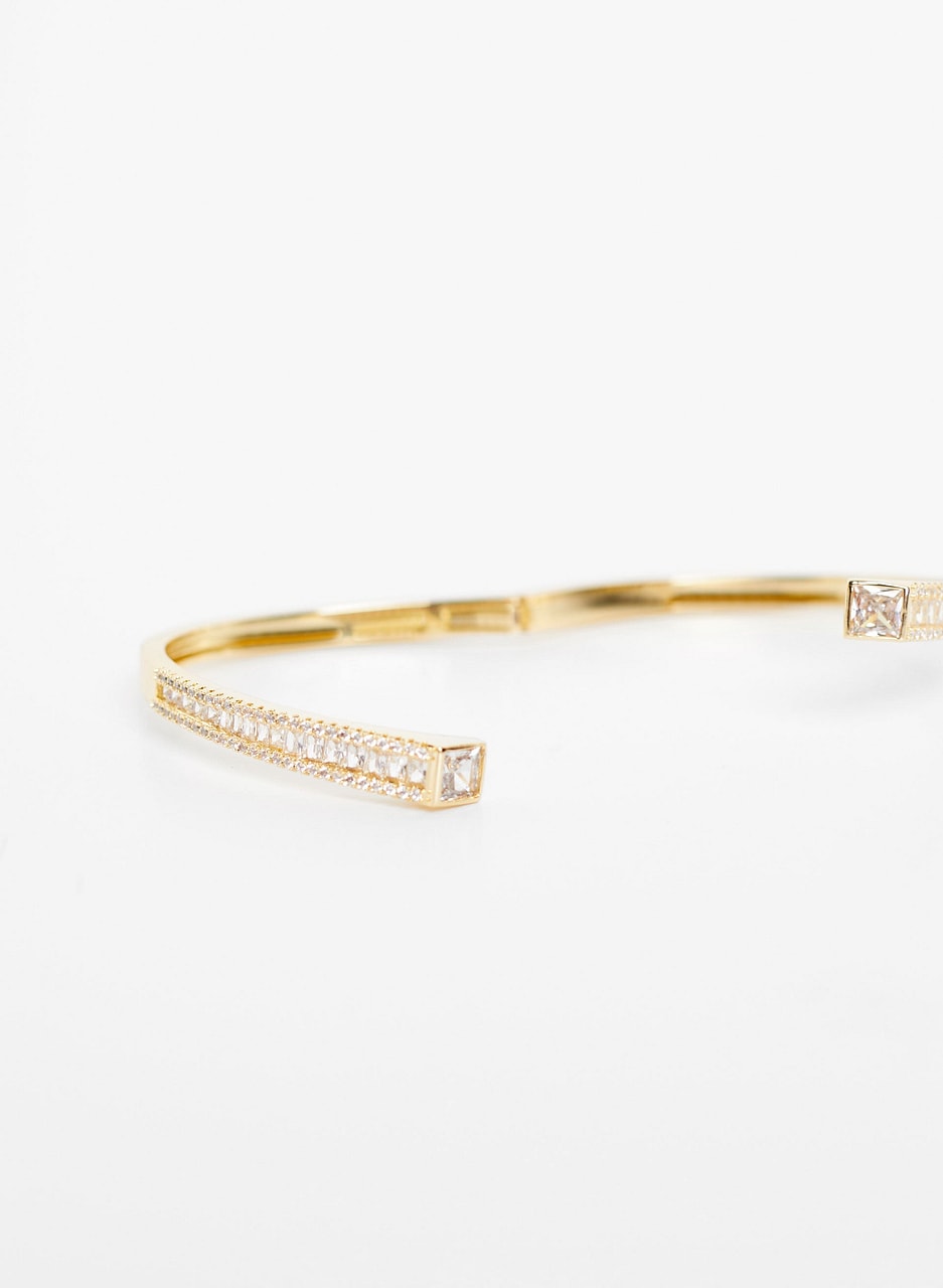 Crystal Detail Hinged Bangle