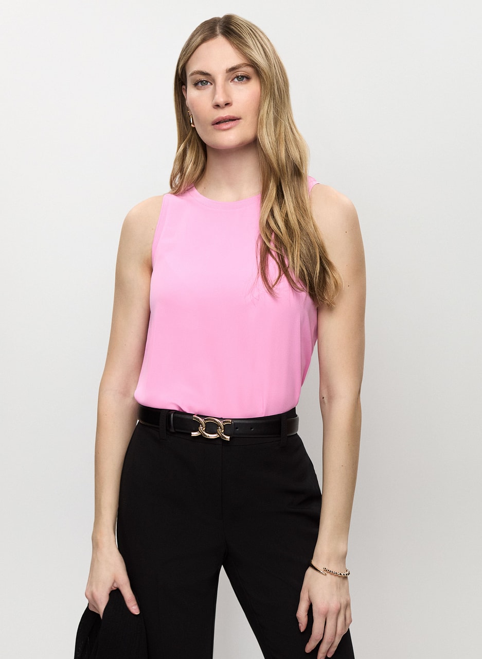 Sleeveless Crew Neck Blouse