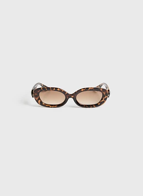 Oval Shaped Sunglasses