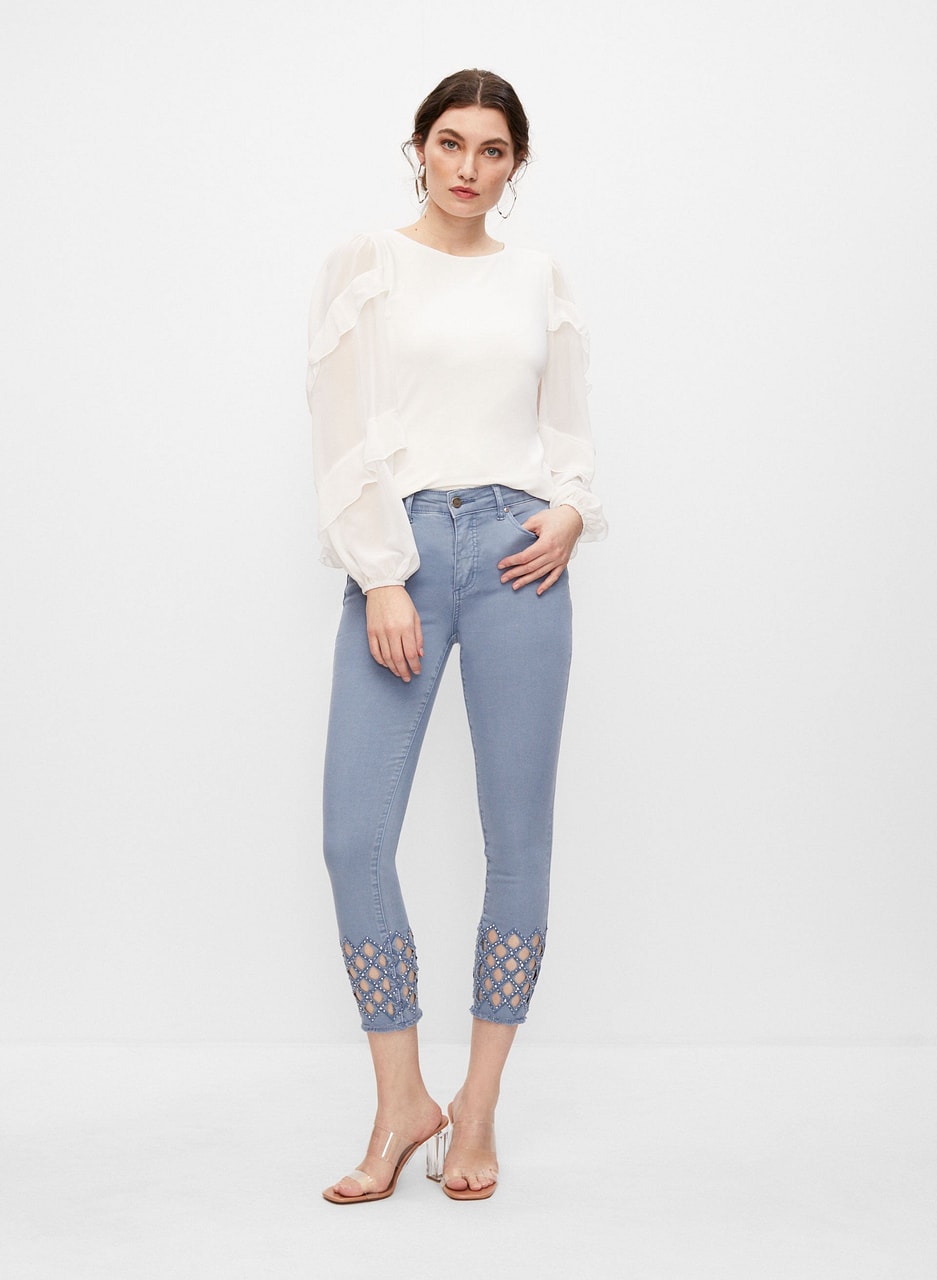 Frank Lyman - Stud Detail Denim Capris