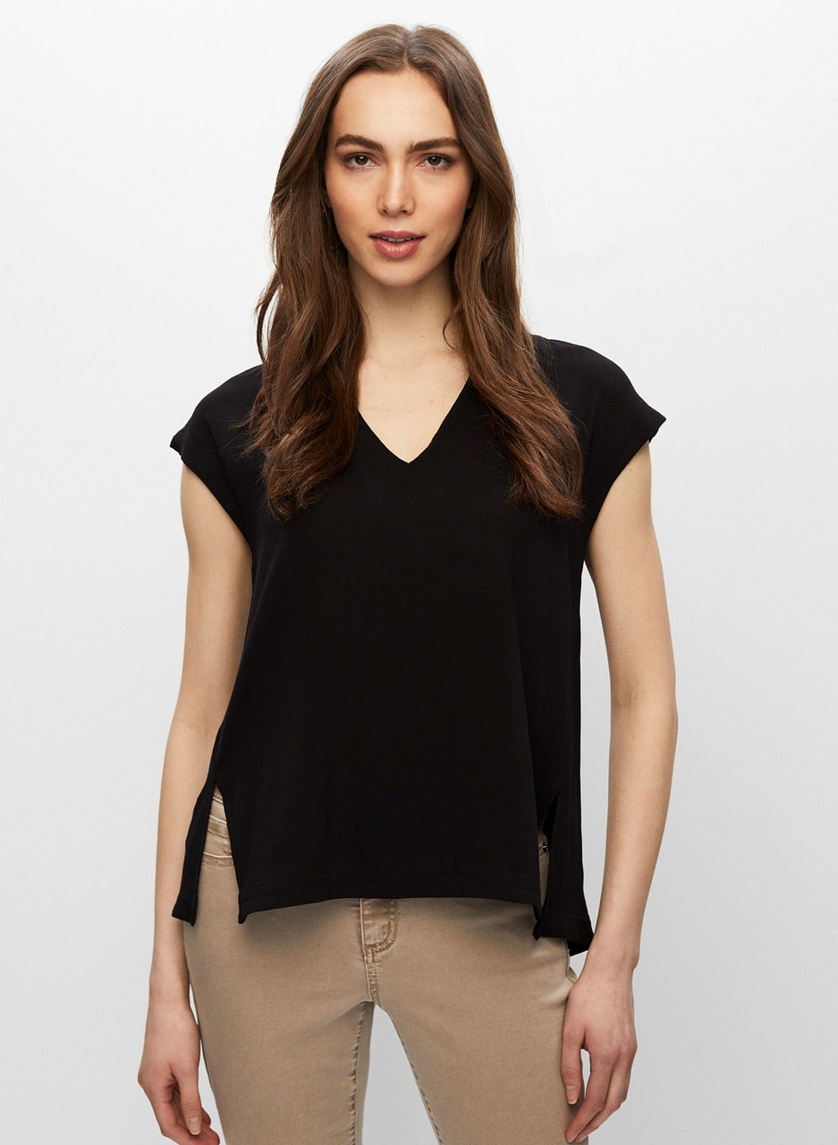 V-neck Short Sleeve Top