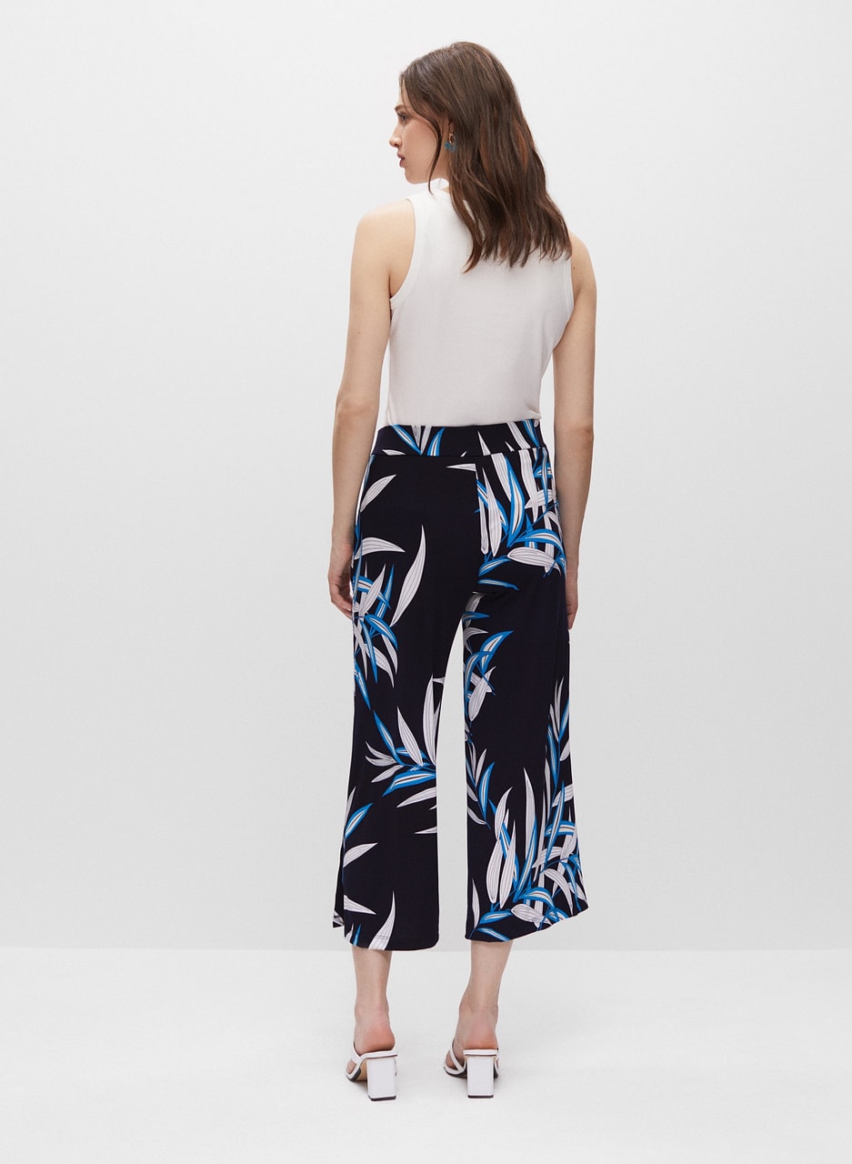 Leaf Print Culotte Pants