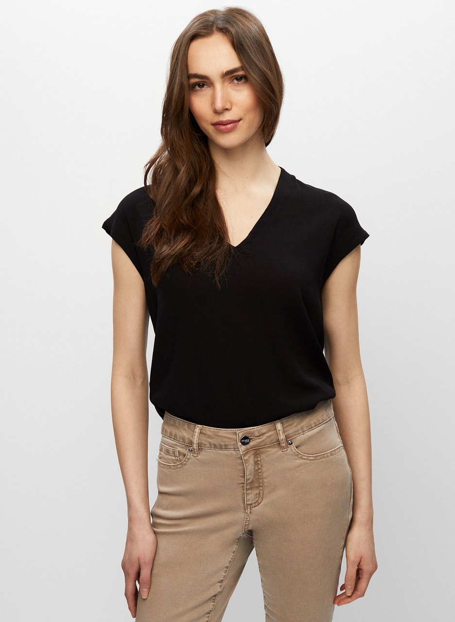 V-neck Short Sleeve Top