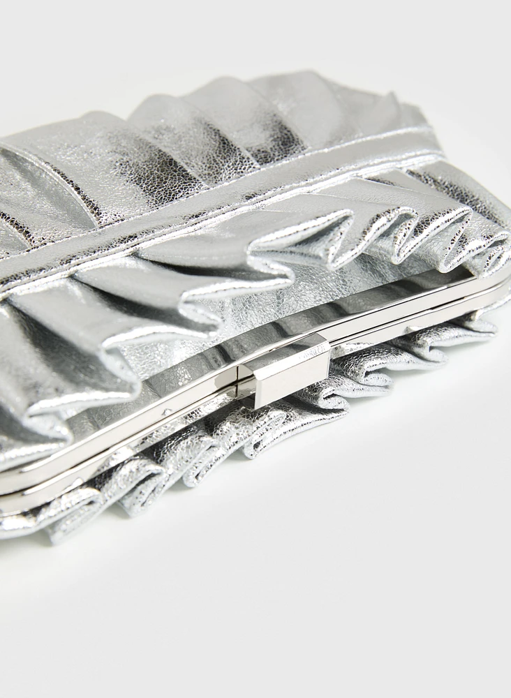 Pleated Metallic Clutch