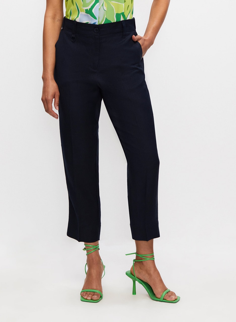 Linen Straight Leg Capris