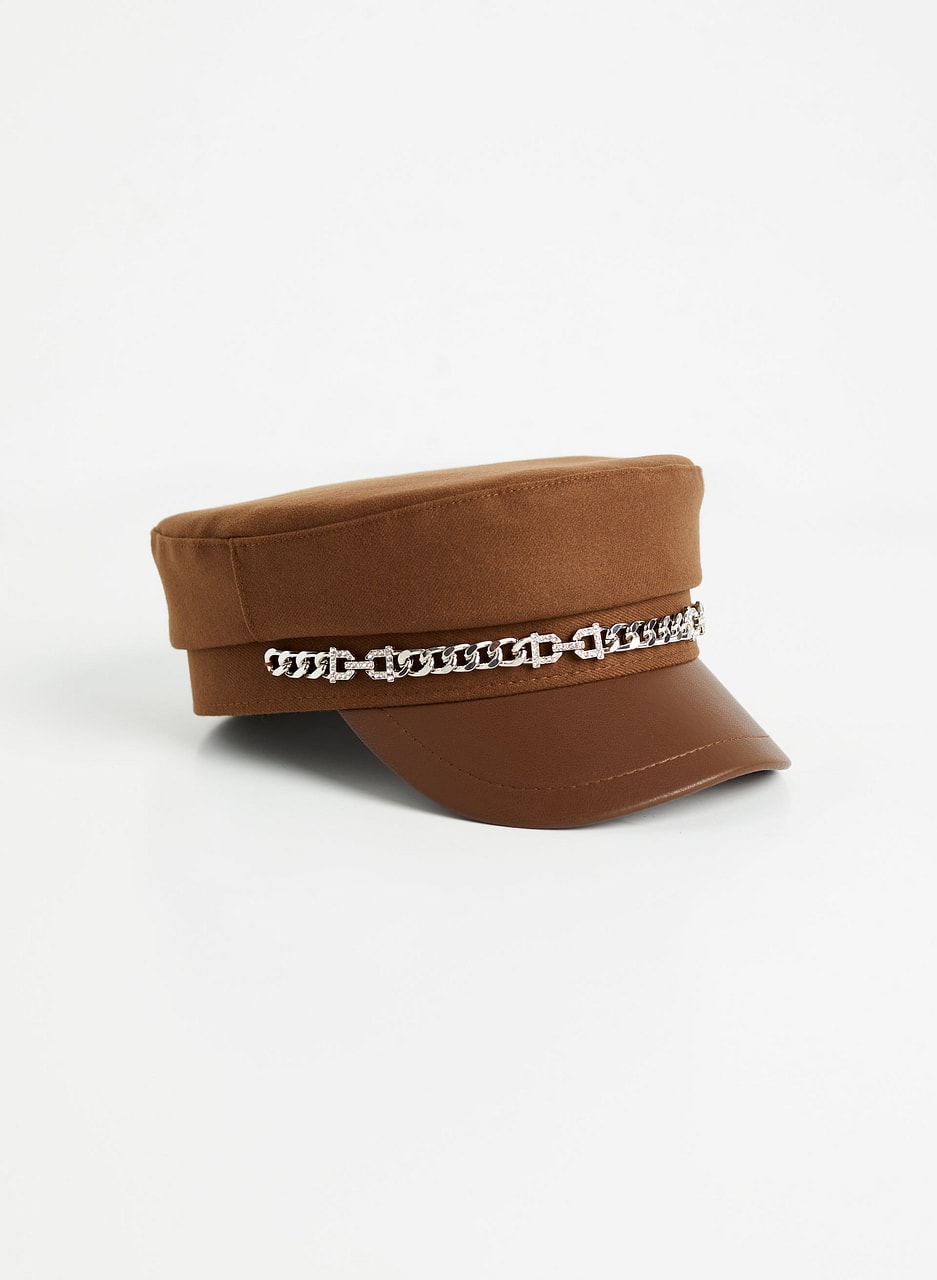 Chain Trim Detail Hat