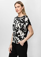 Geometric Print Short Sleeve Top