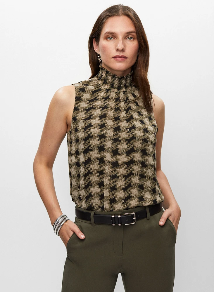 Houndstooth Print Sleeveless Blouse