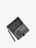 Adele Logo Stripe Smartphone Wallet