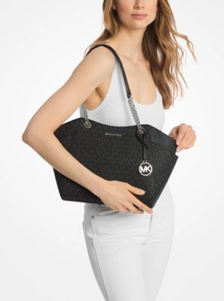 Jet Set Large Signature Logo Shoulder Bag