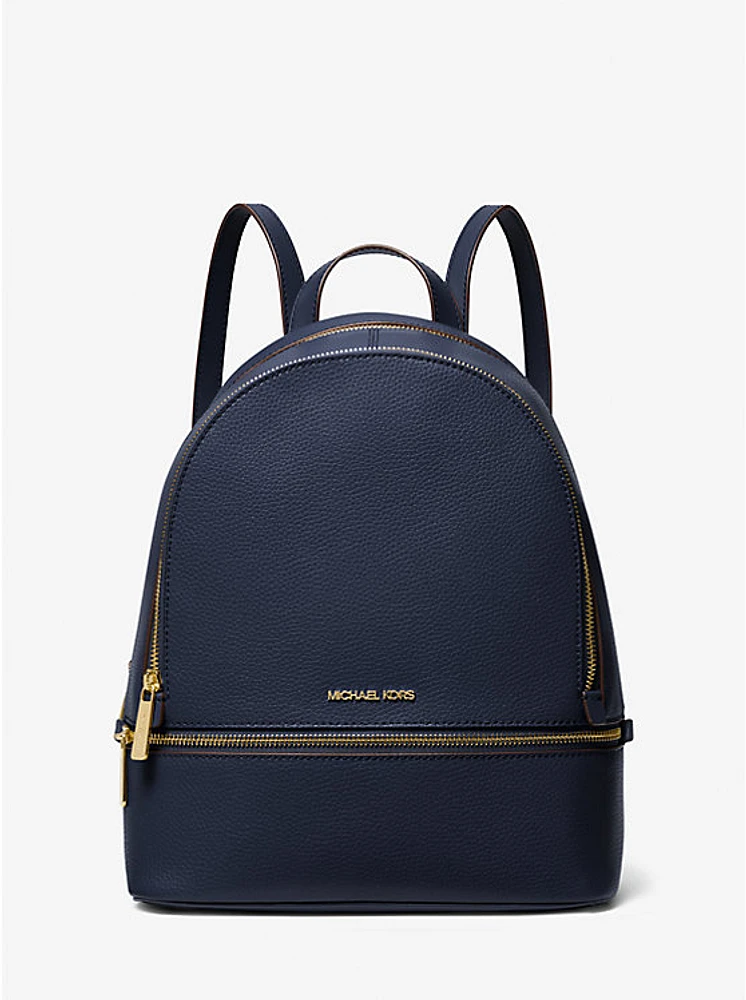 Mochila Rhea mediana con cuero granulado