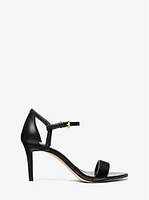 Simone Sandal