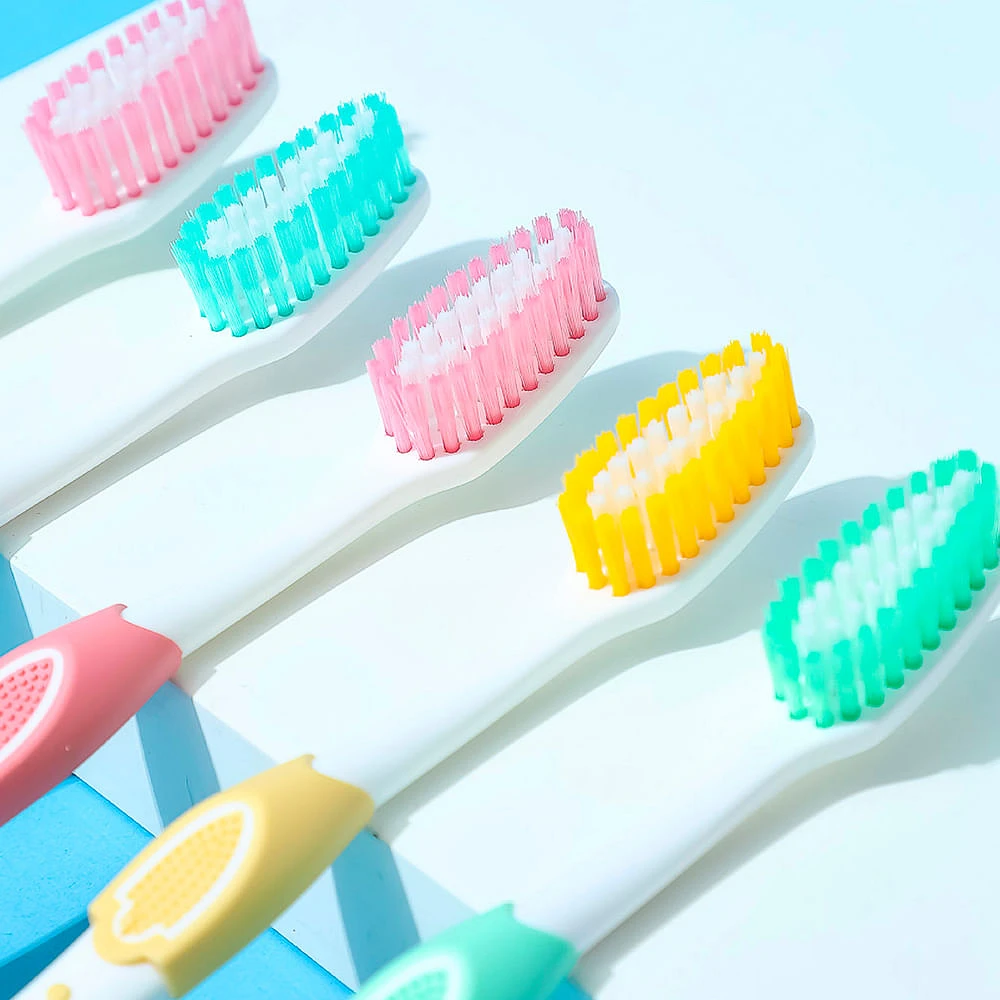 Paquete De Cepillos De Dientes Colores 5 Piezas