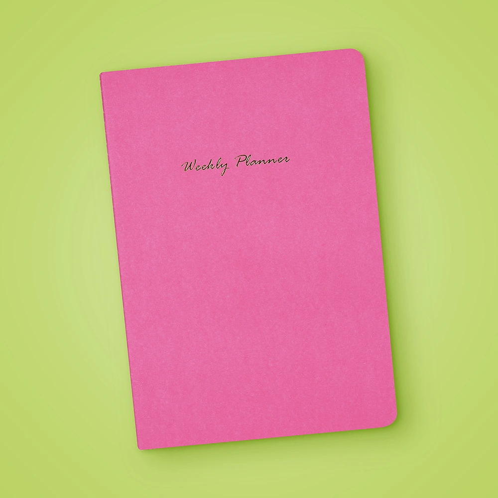 Cuaderno Estampado Con Plan Semanal De Rayas Fuchsia 21.1X14X0.9CM 32 Hojas