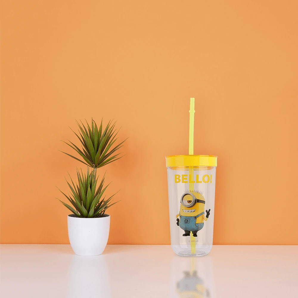 Vaso Con Tapa Y Popote Minions Stuart Plástico 600 ml