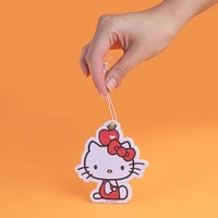 Set Aromatizantes Colgantes Sanrio Hello Kitty Manzana 3 Piezas