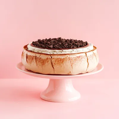 Pavlova Oreo | Miss Pavlova - Cake & Co.