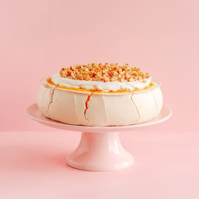 Pavlova Ovos Moles | Miss Pavlova - Cake & Co.