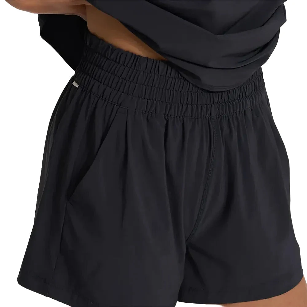 Vuori Women's Villa Shorts