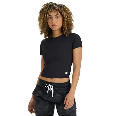 Vuori Women's Pose Fitted Tee