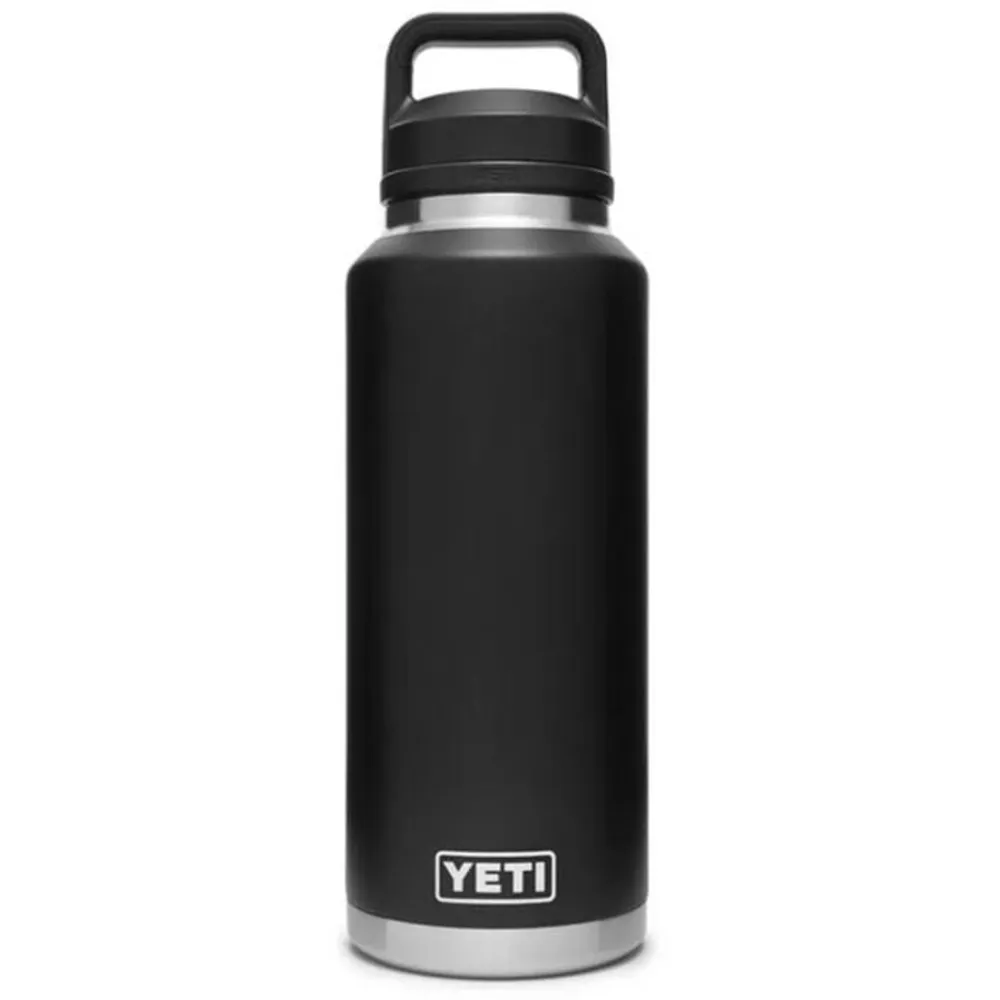 YETI Rambler 46 Oz Water Bottle with Chug Cap in Charcoal