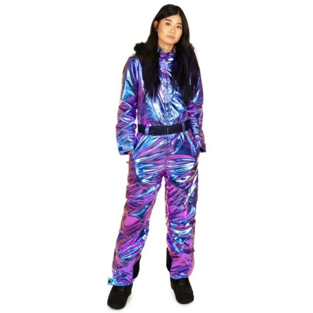 Iridescent Iris Ski Jacket: Women's Winter Outfits