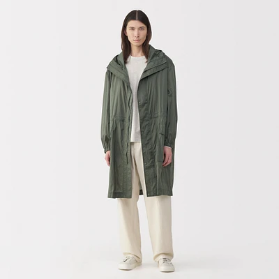 Labo Men's Light Waterproof Nylon Hooded Coat
