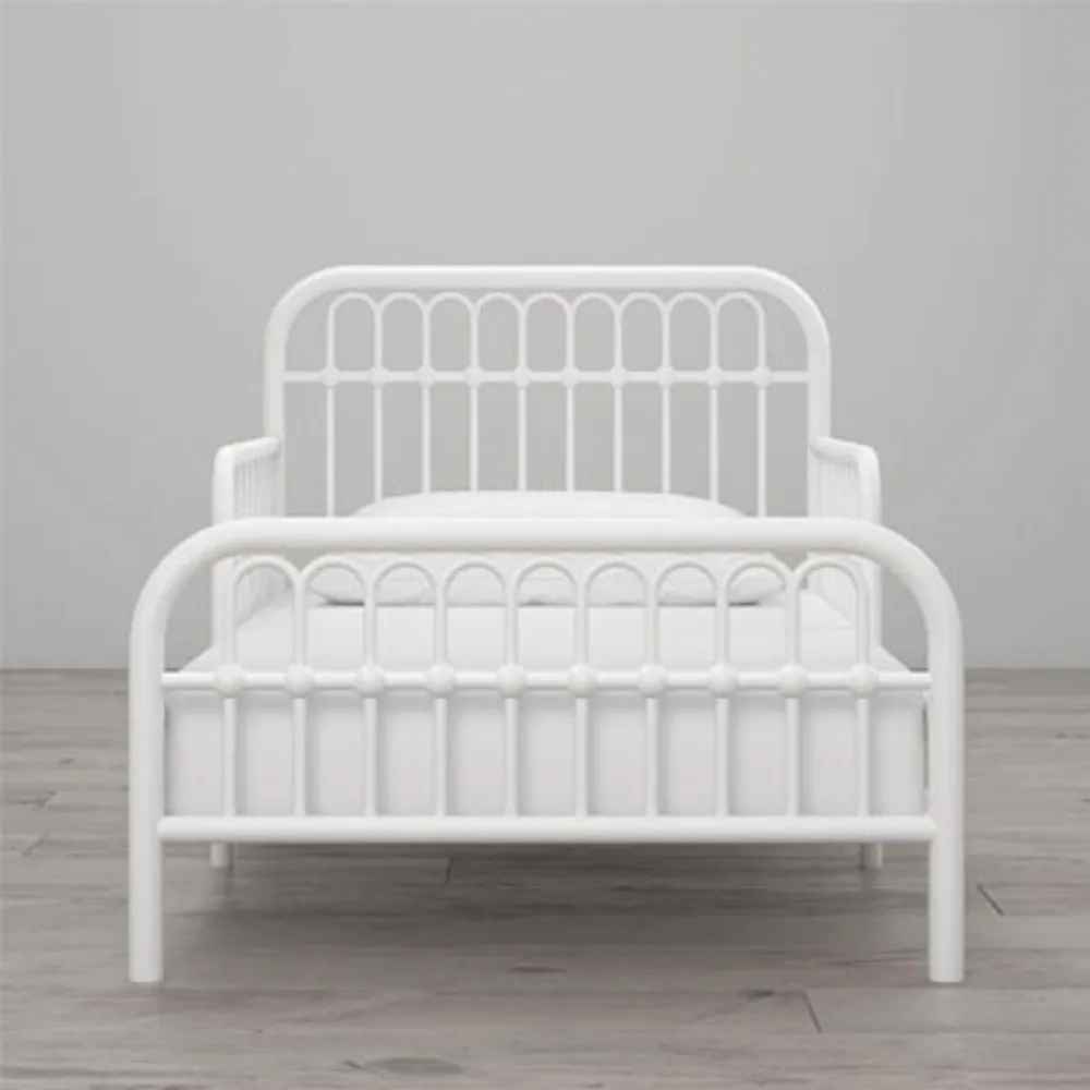 Little Seeds Monarch Hill Ivy Kids Bed - White